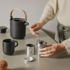 Eva Solo Nordic Tea Vacuum Jug 1.0L Black