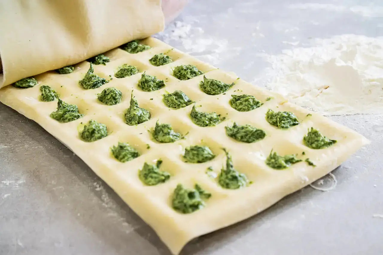 Imperia Ravioli Tray 36 Hole & Rolling Pin